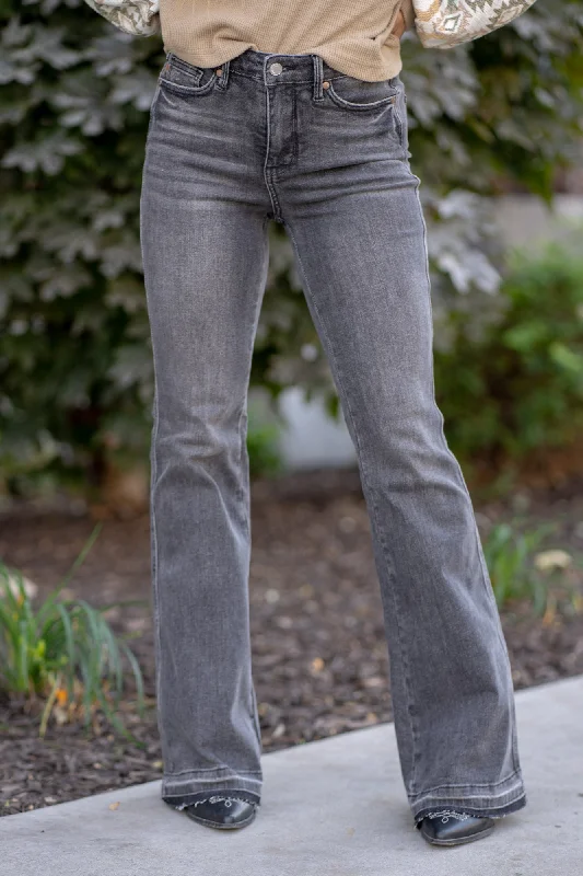 Comfy Chic Wear Women’s light wash bootcut jeans Isabella Tummy Control Top Mid Rise Flare Regular & Plus Sizes Comfy Chic Wear Women’s light wash bootcut jeans Isabella Tummy Control Top Mid Rise Flare Regular & Plus Sizes